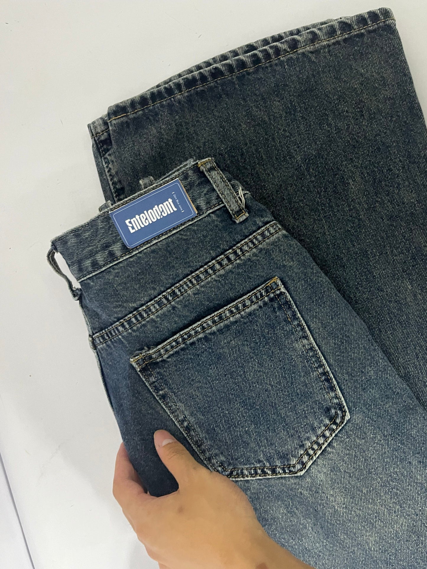 Entelodont Jeans Retro Gray Jeans - A Dual Gift of Comfort and Trend