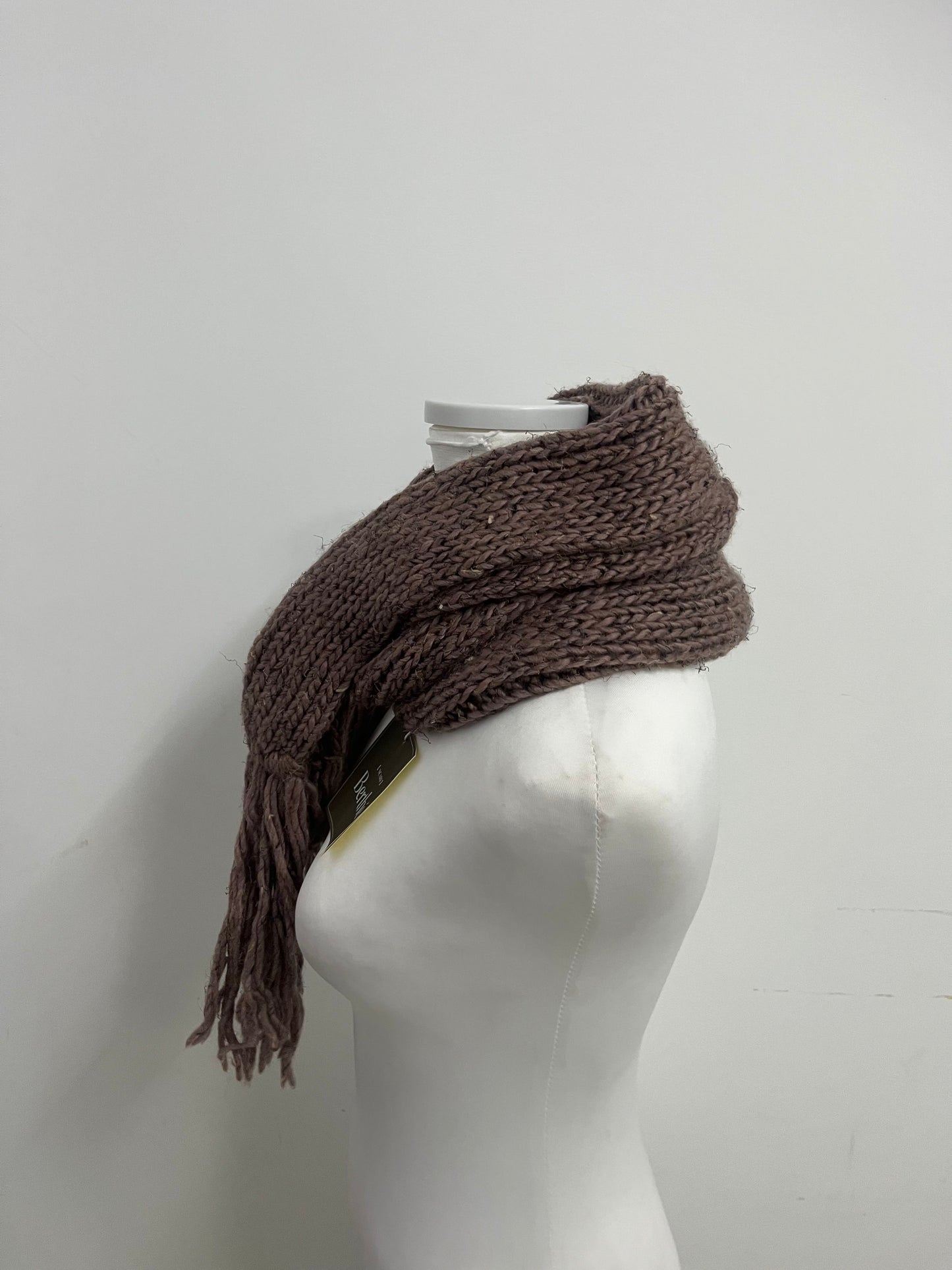 Berthe Deep Brown Knit Scarf - Winter Essential for Layering & Cold-Weather Looks