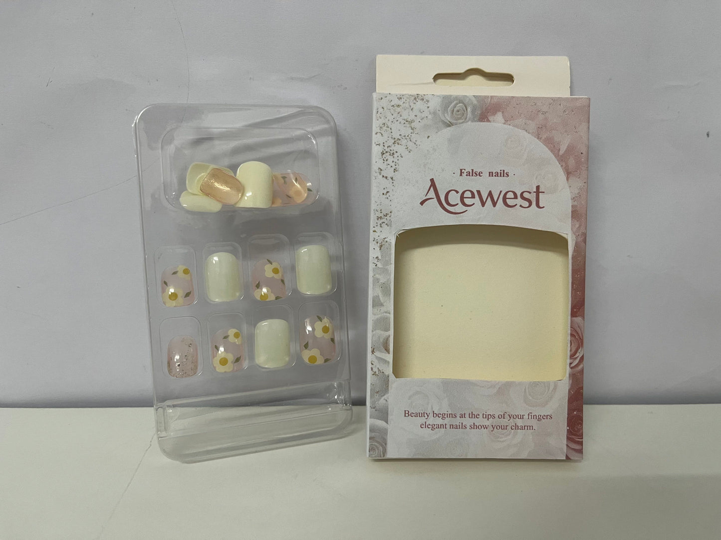 Acewest False Nails: Off-White Floral & Glitter Decorative Artificial Nails – Delicate Finger Beauty Accessories