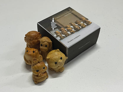Hand-Carved Natural Boxwood Cute Animal Mini Wooden Sculpture Set