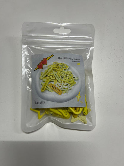 Bright Yellow Star Decor Barrettes Hair Clip Multipack Set