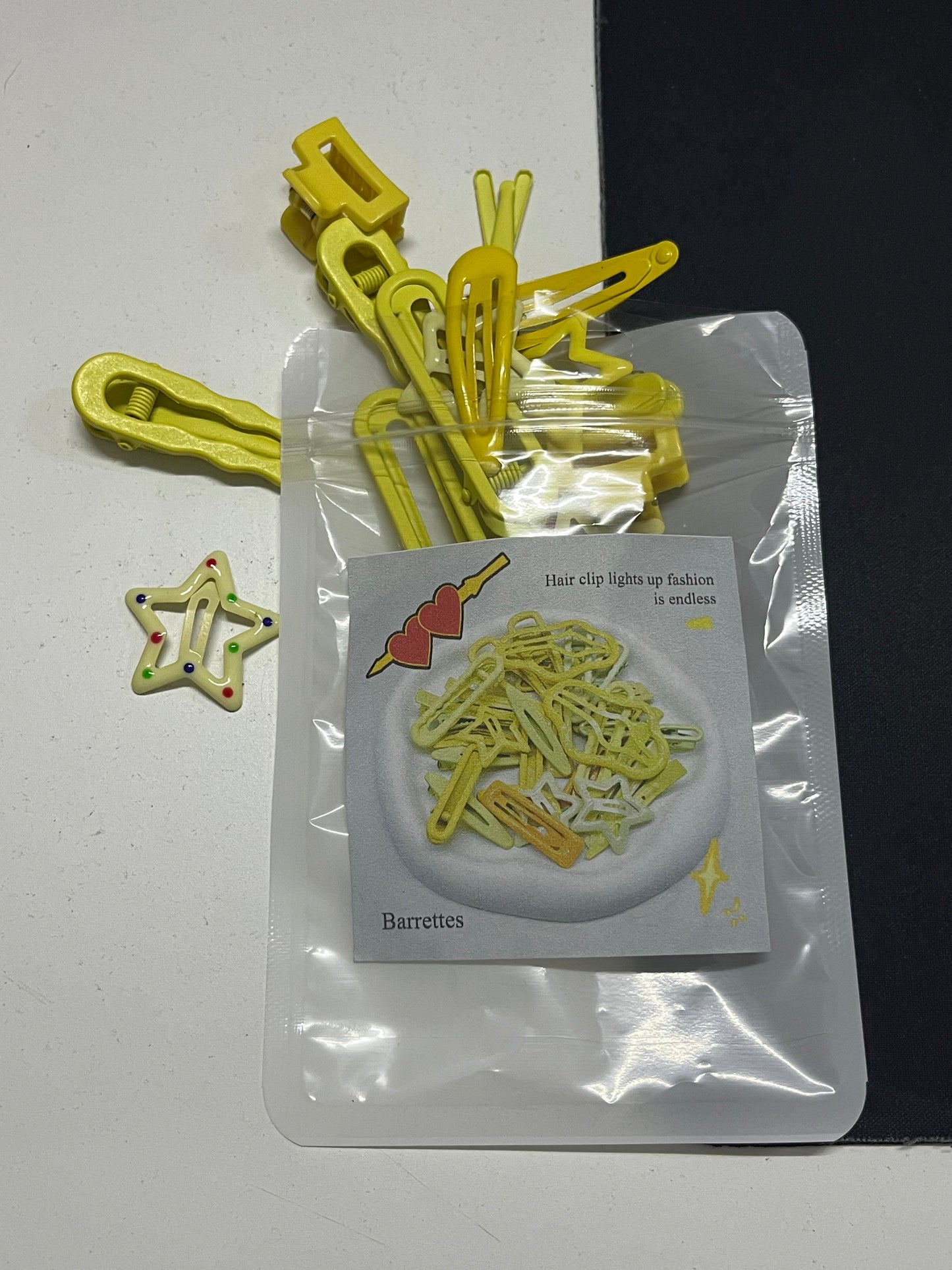 Bright Yellow Star Decor Barrettes Hair Clip Multipack Set