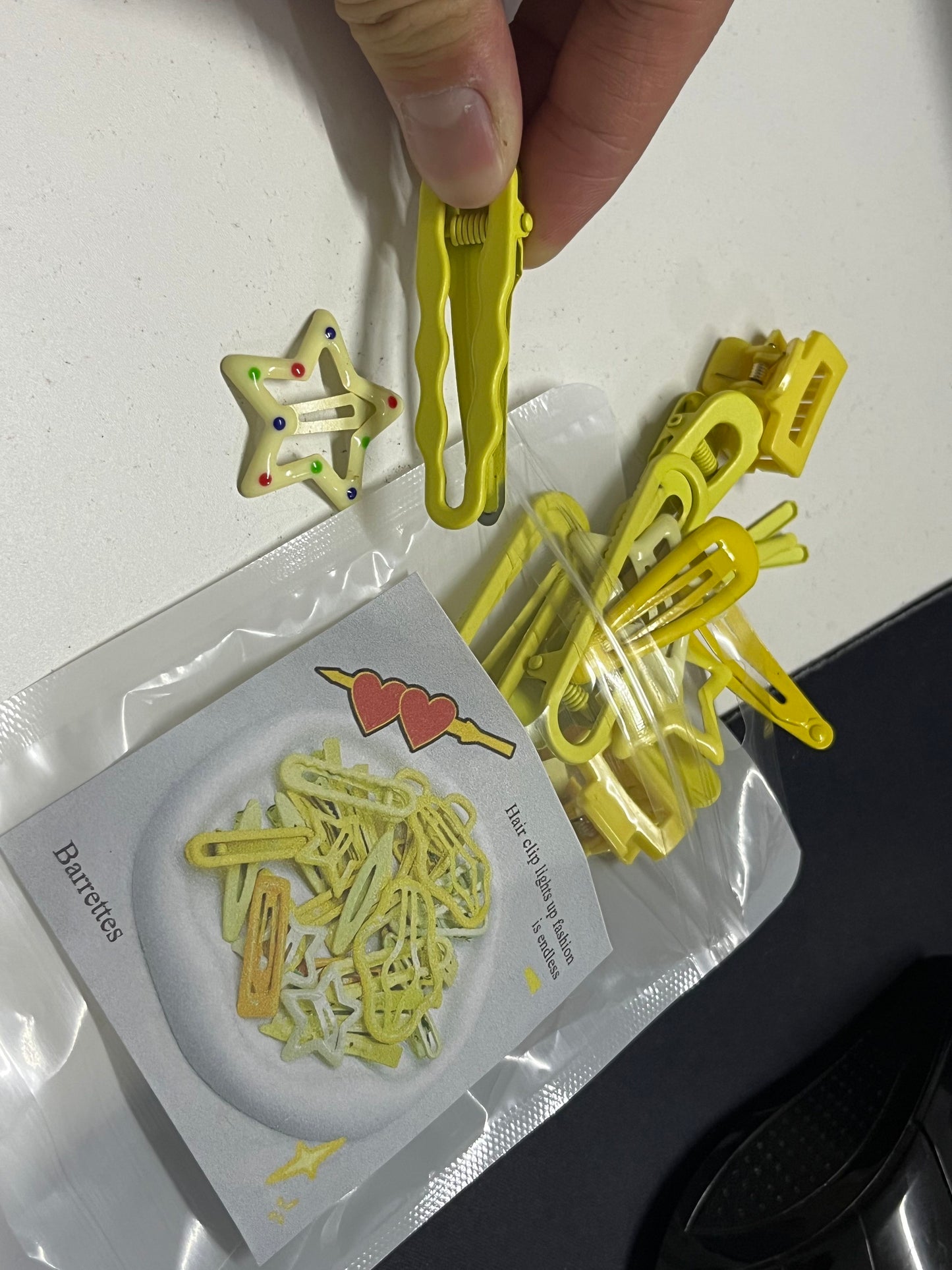 Bright Yellow Star Decor Barrettes Hair Clip Multipack Set