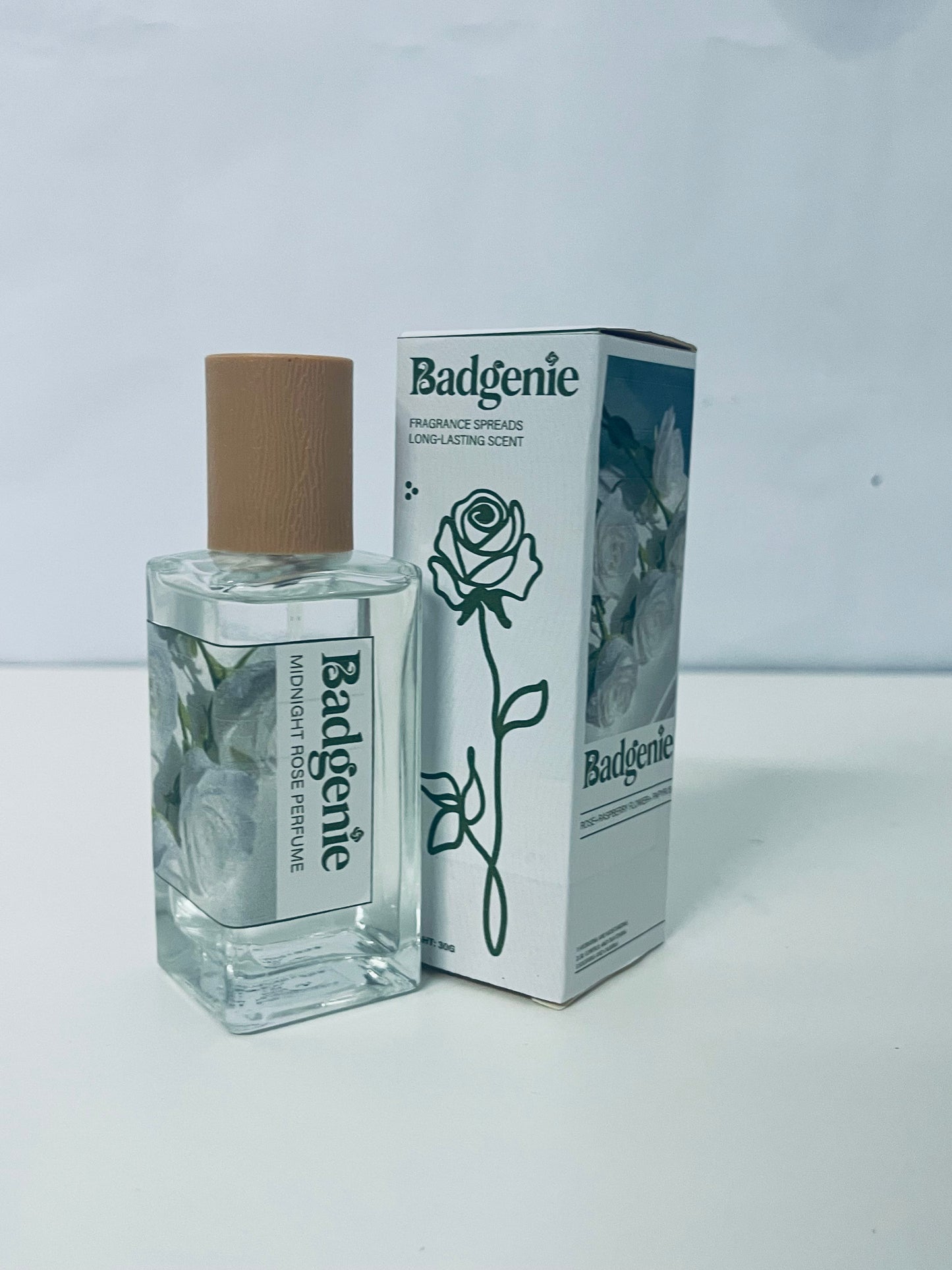 Badgenie Midnight Rose Perfume: A Niche Woody Rose Scent with Cool Atmosphere