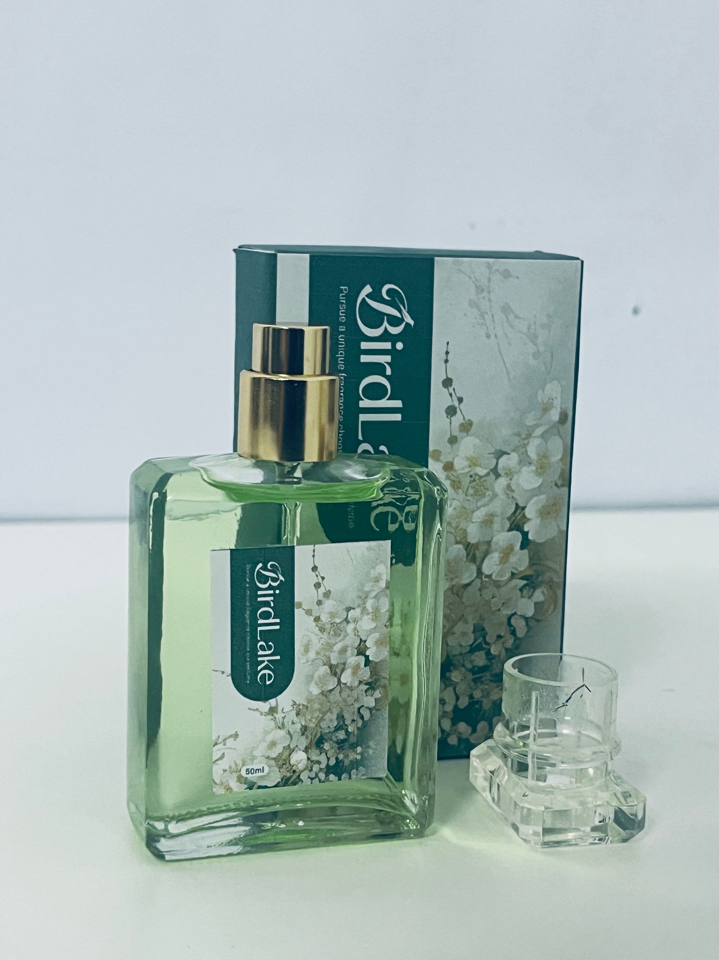 BirdLake Fresh White Floral Perfume: A Niche Light Scent with Forest Oxygen Vibe