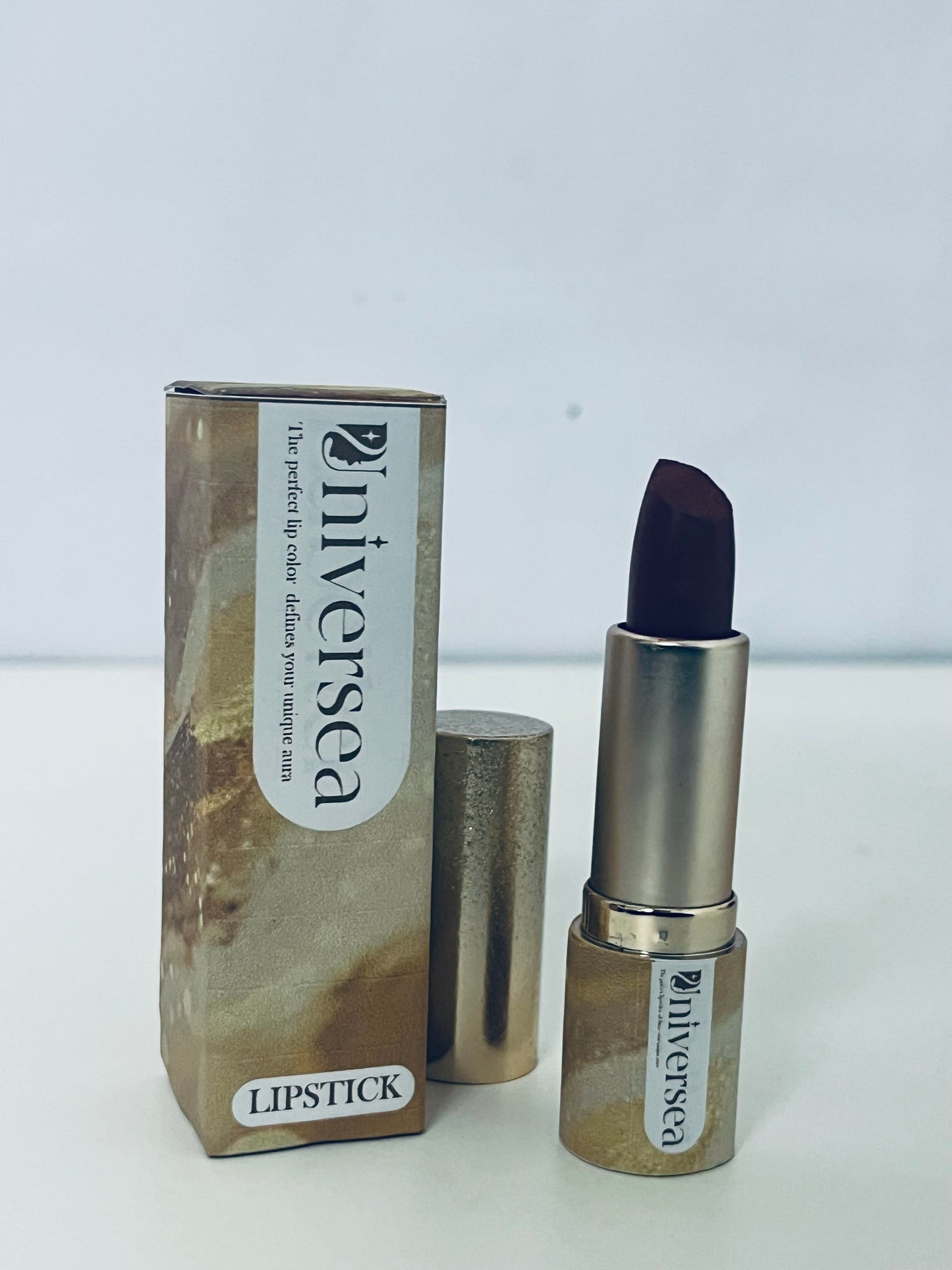Universea Dark Brown Matte Lipstick: A Stylish Tool for Cool & Glam Lip Makeup