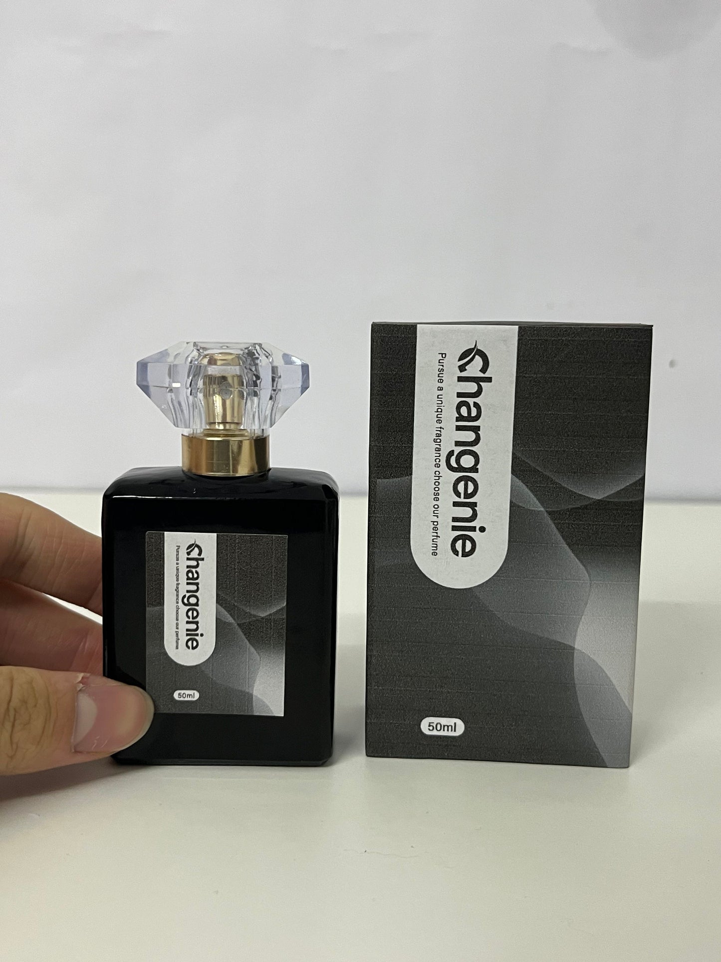 【Changenie Perfume】—— Sleek Choice of Fragrance & Modern Aesthetics