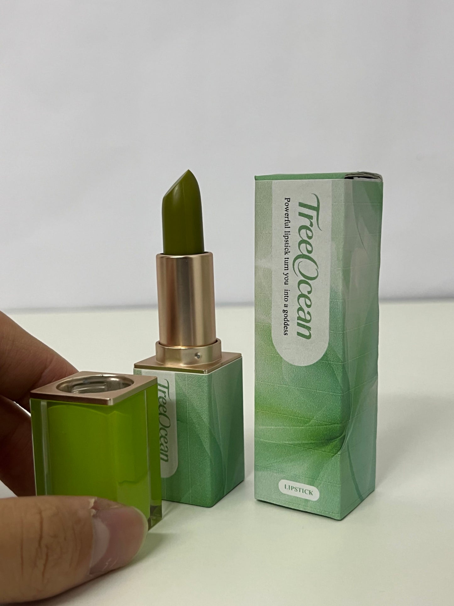 【TreeOcean Lipstick】—— Bold Choice of Unique Lip Color & Style