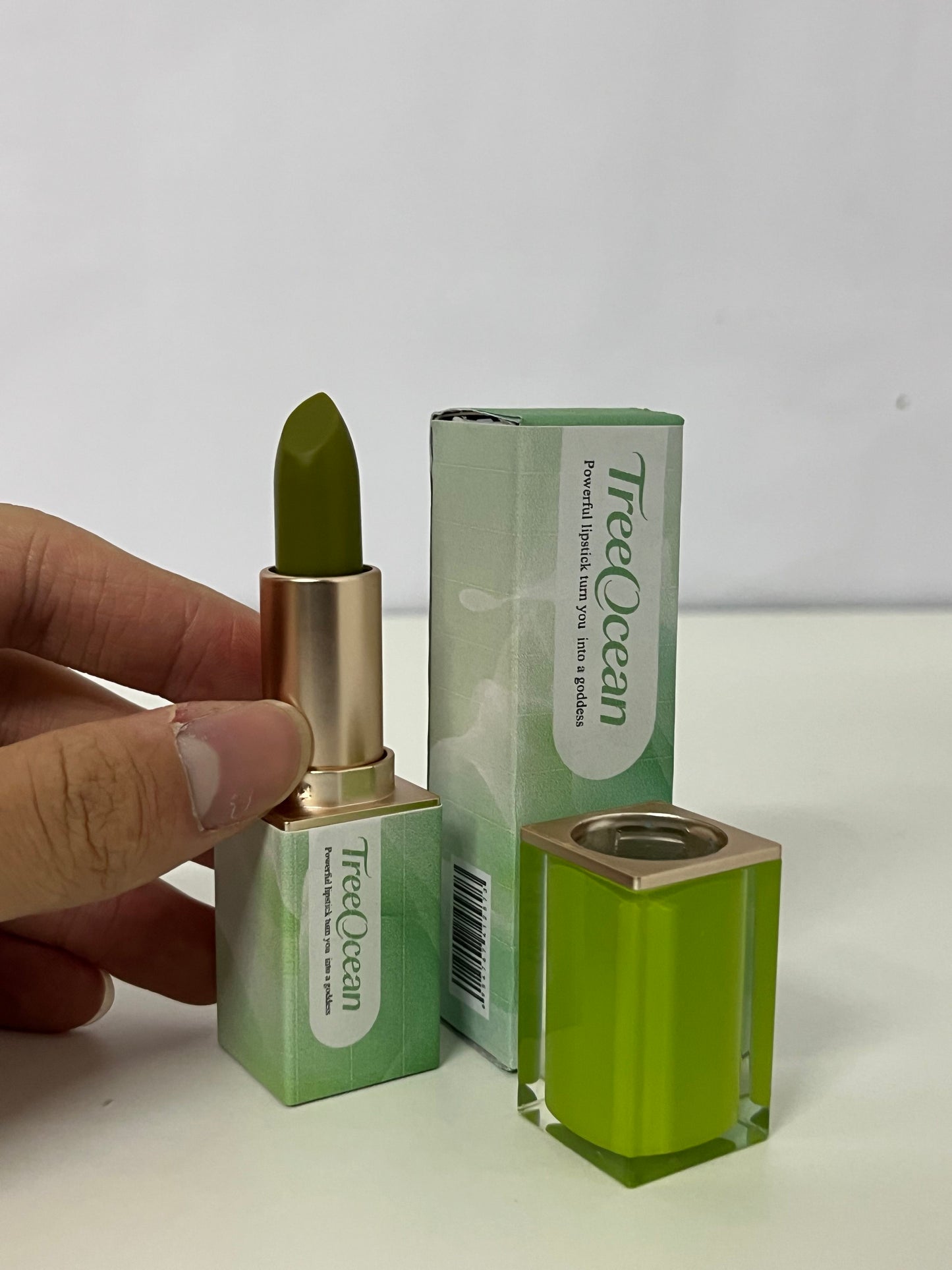 【TreeOcean Lipstick】—— Bold Choice of Unique Lip Color & Style
