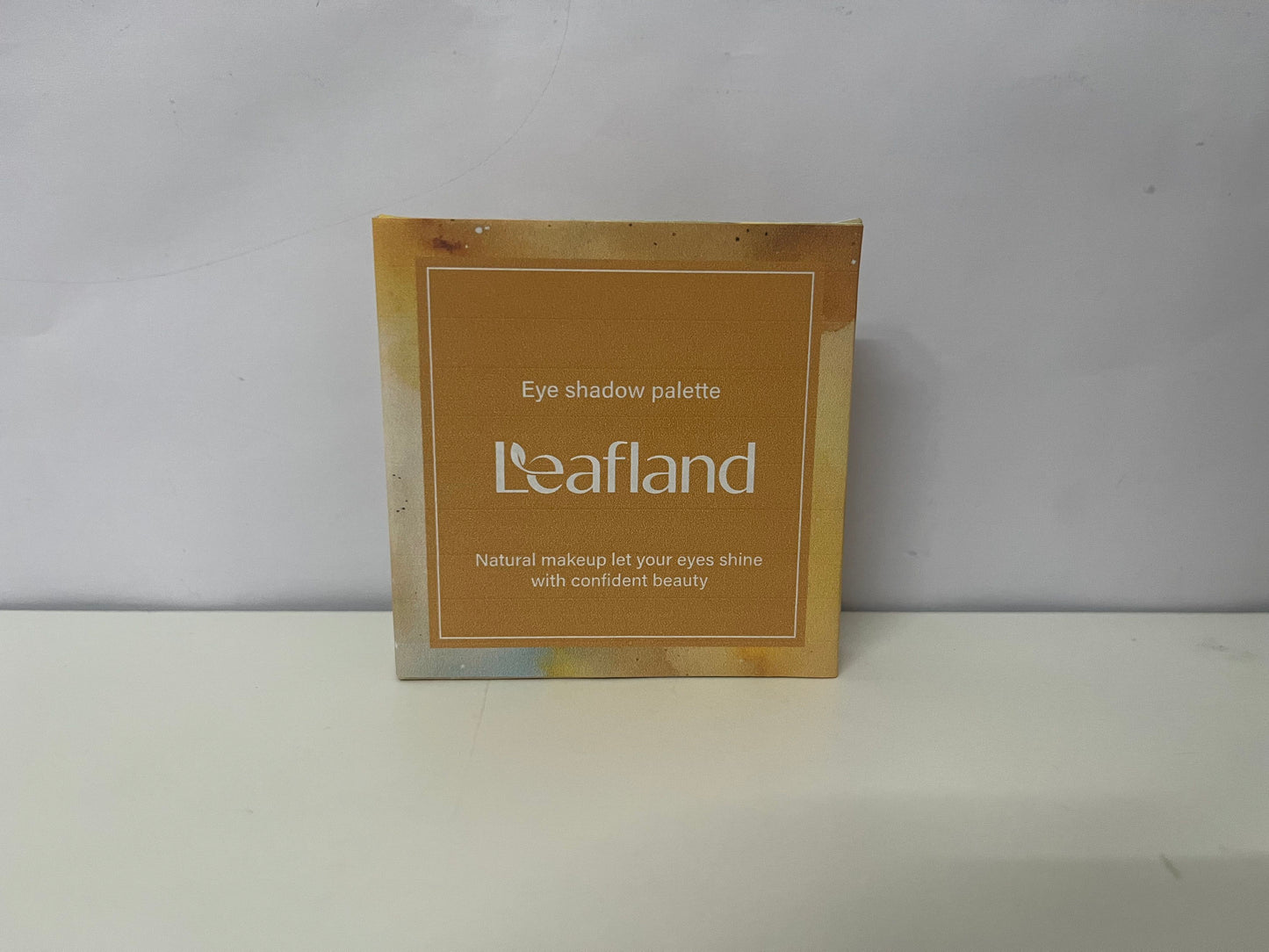 【Leafland Eyeshadow Palette】—— Natural Makeup to Let Your Eyes Shine with Confident Beauty
