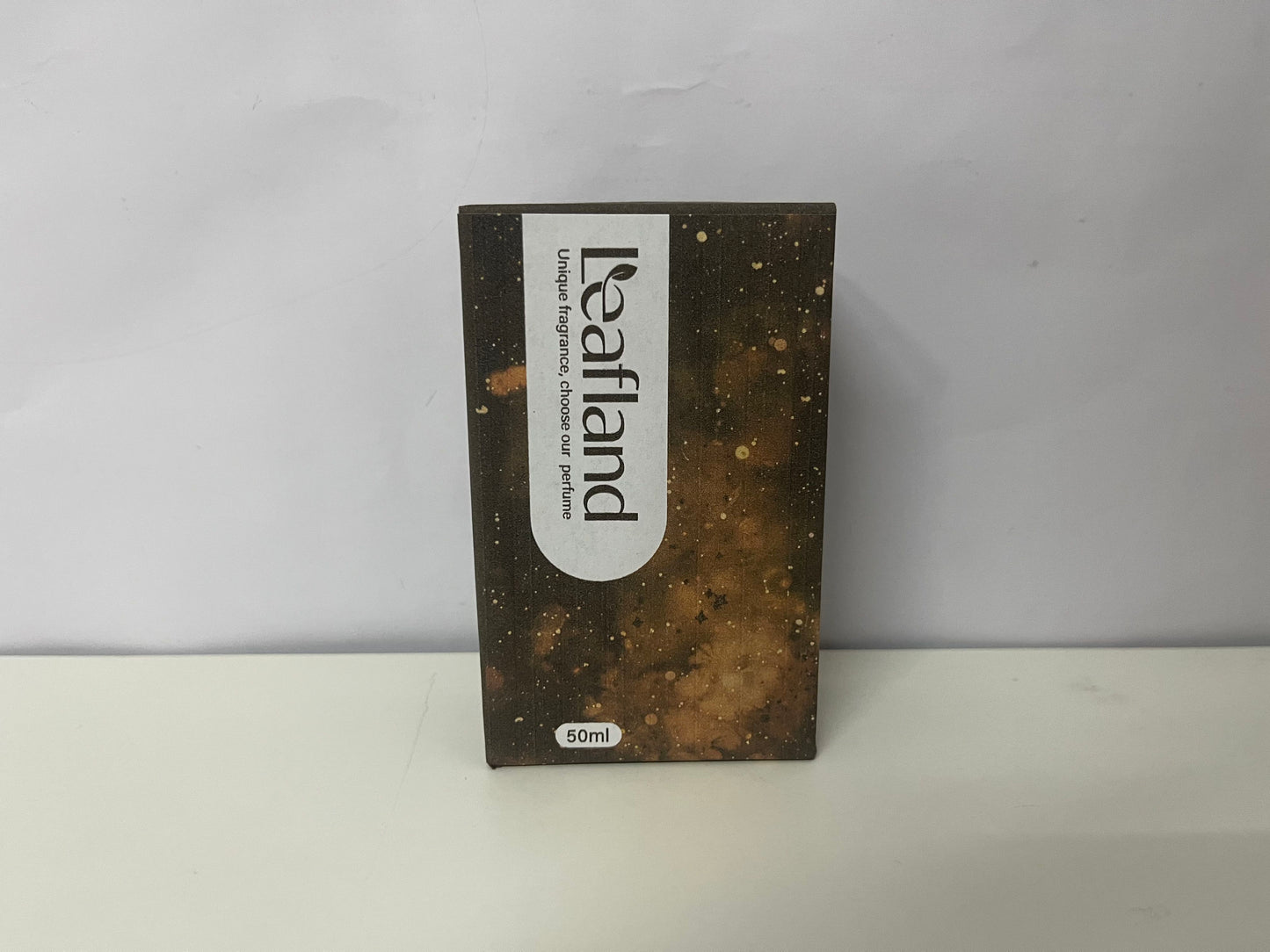 【Leafland Perfumes】—— Unique Fragrance for Distinctive Style