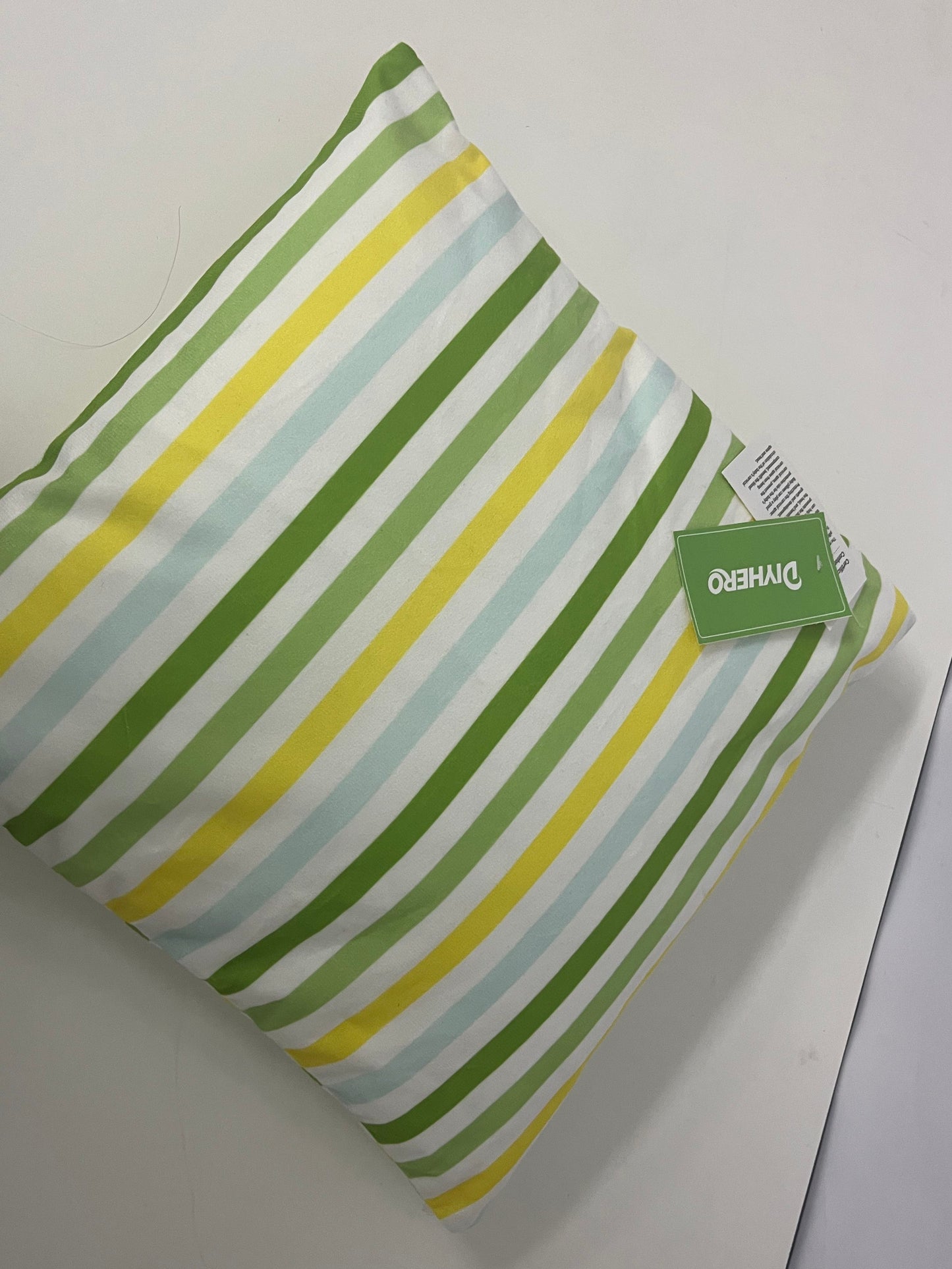 DIYHERO Fresh Striped Throw Pillow 45×45cm 100% Cotton Canvas Cushion Cover with Insert, Nordic Style Decorative Pillow for Sofa Bedroom Living Room All Season Use