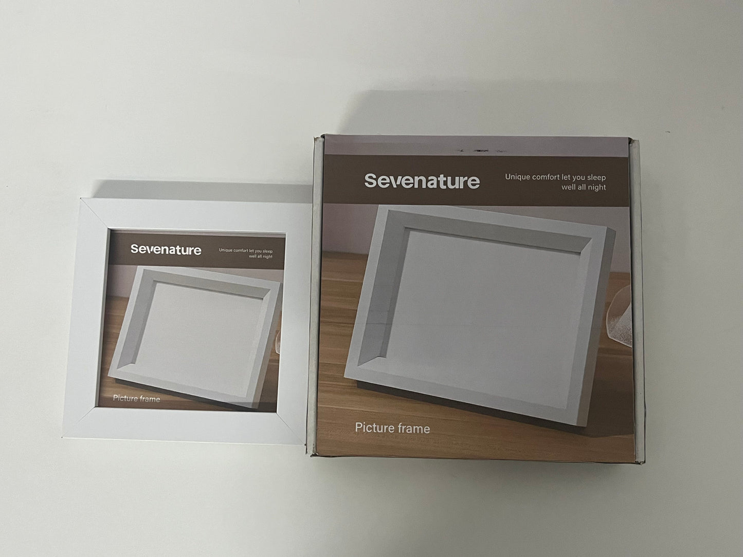 [Sevenature Picture frames]——Sevenature Minimalist White Picture Frame - Nordic Style Tabletop & Wall-Mount Display Frame