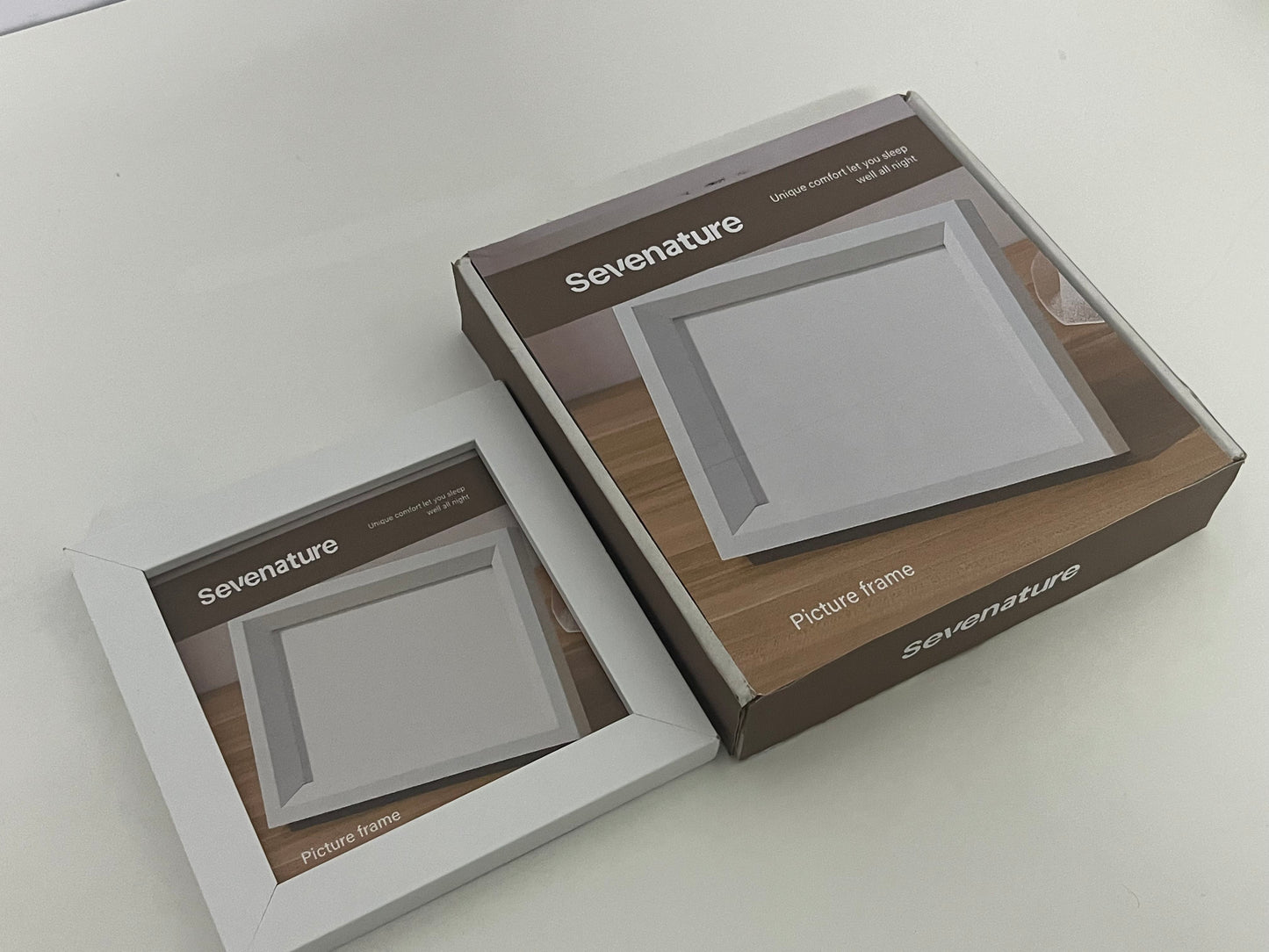 [Sevenature Picture frames]——Sevenature Minimalist White Picture Frame - Nordic Style Tabletop & Wall-Mount Display Frame