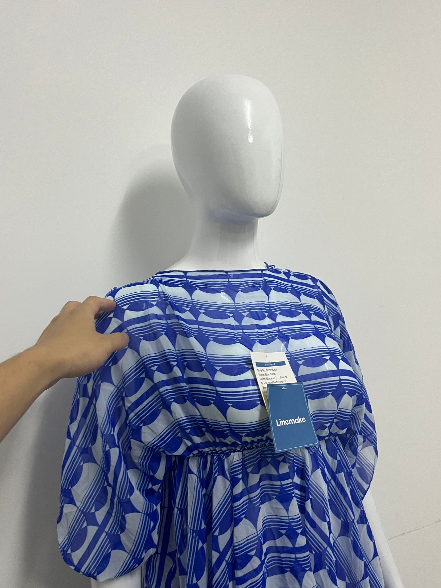 [Linemake Dresses]-Blue & White Geometric Chiffon Cover-Up Dress - Vacation-Style Flowy Sun-Protective Dress