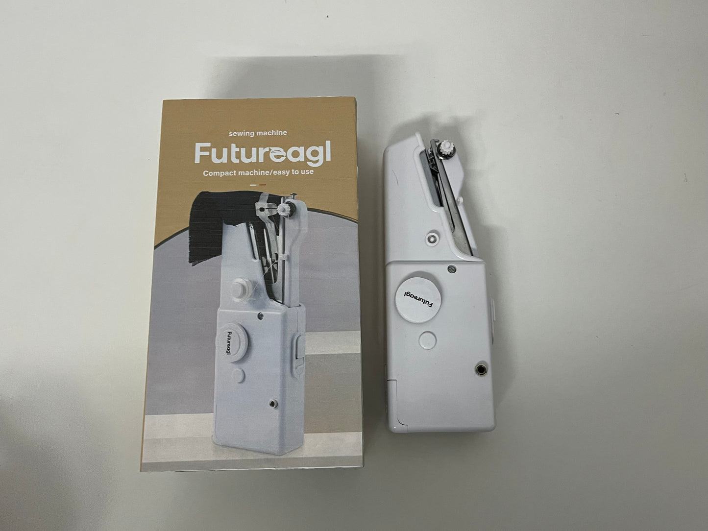 Futureagl Handheld Mini Sewing Machine, Portable Electric Sewing Tool, Multifunctional Compact Stitching Machine for Home Beginners
