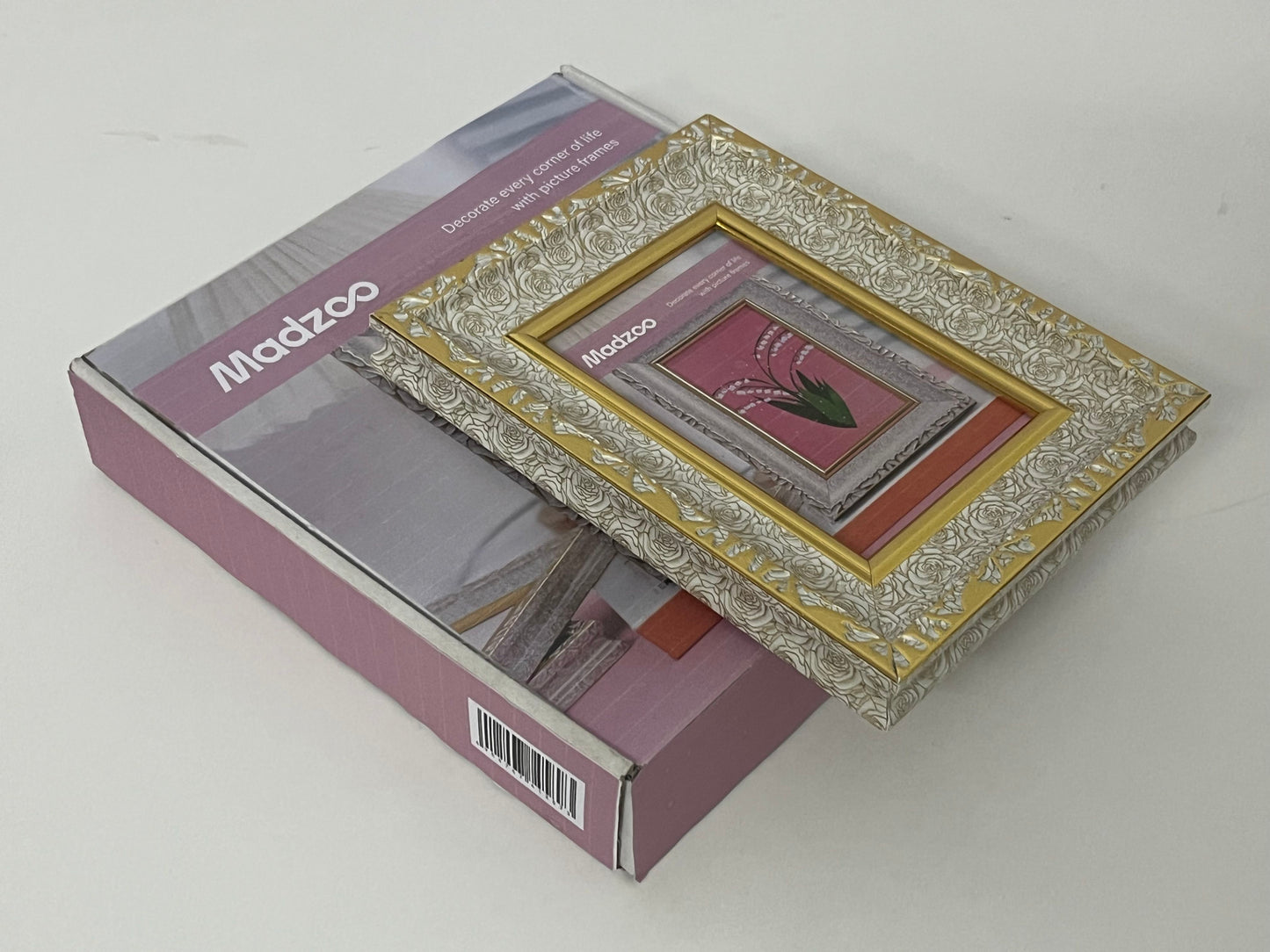 【Madzoo Multi-Layered Decorative Picture Frames】—— Charming Ornaments to Brighten Your Space