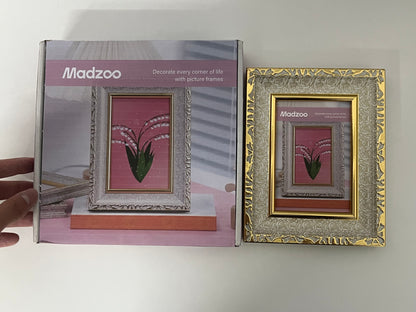【Madzoo Multi-Layered Decorative Picture Frames】—— Charming Ornaments to Brighten Your Space