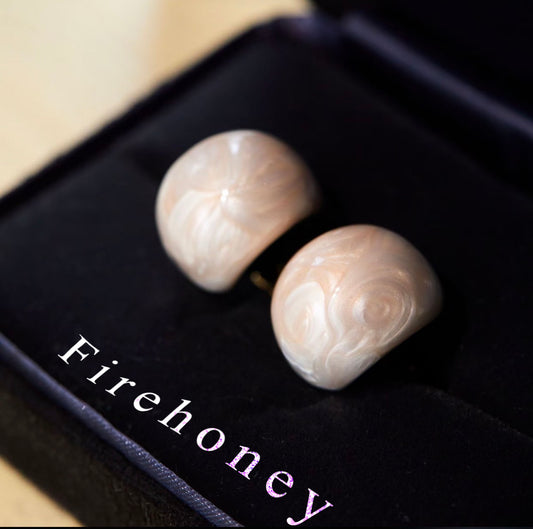 Firehoney Earrings French Haute Couture Minimalist Versatile Niche Design Light Luxury Temperament Spherical Drip Glaze c-Shape Stud Earrings Earrings - Milky White