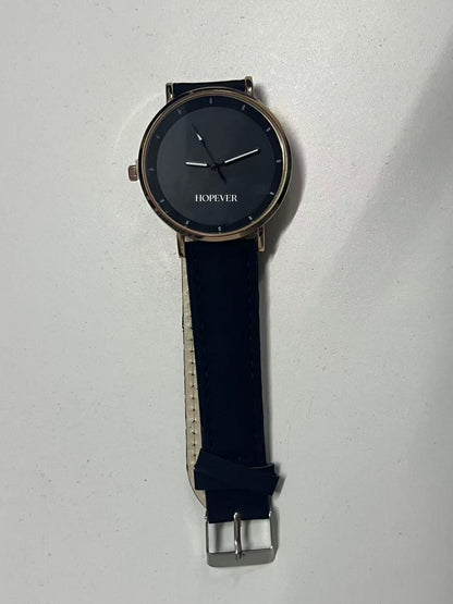 HOPEVER Minimalist Ultra-Thin Watch, Black Dial with Rose Gold Bezel, Comfortable Leather Strap, Unisex Quartz Wristwatch