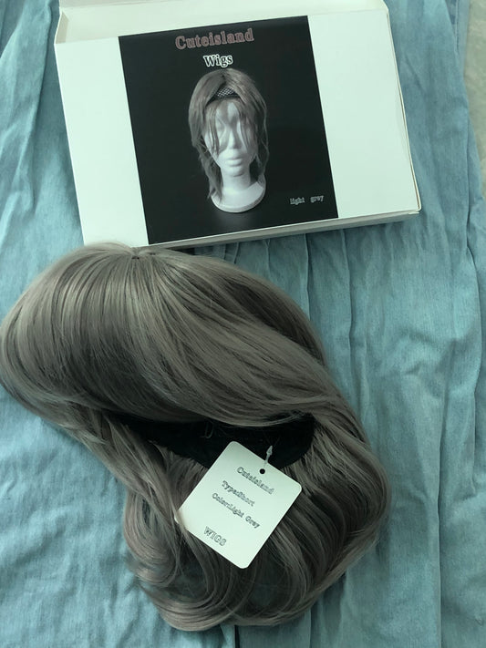 Cuteisland londe Bob Wigs for White Women Short Ombre Blonde Highlight Pixie Bob Wig with Bangs Chin Length Synthetic Natural Daily Party Wig