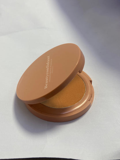 Beautyconfidant Matte Blush, Brushes onto Cheeks Smoothly, Soft Matte Look and Even Finish, Flawless Velvety Coverage, Effortless Blending Makeup, Flatters the Face, Convenient Compact, Chic