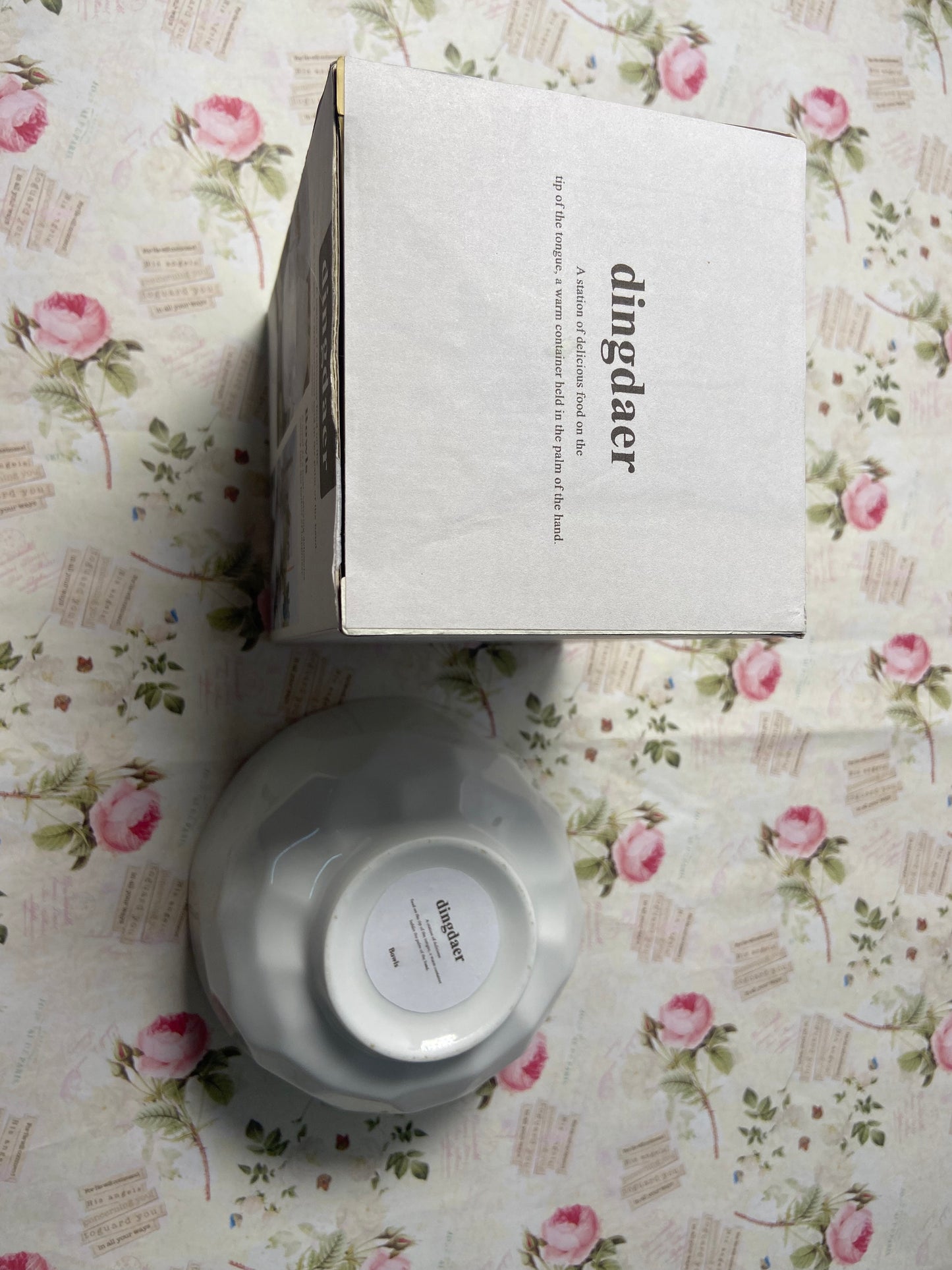 dingdaer Bowls Small Bowls, 10 OZ Ceramic Dessert Bowls, for Kitchen, Side Dishes, Ice Cream Rice Soup Snack Cereal (White Flowers)