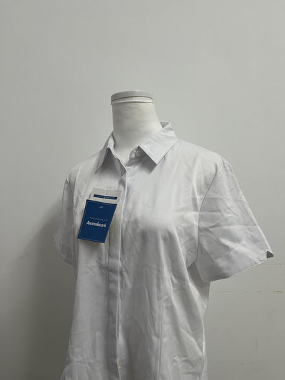 Anomalocaris-Inspired White Short-Sleeve Shirt: 70% Combed Cotton, Wrinkle-Resistant, Breathable for Commute/Casual/Business