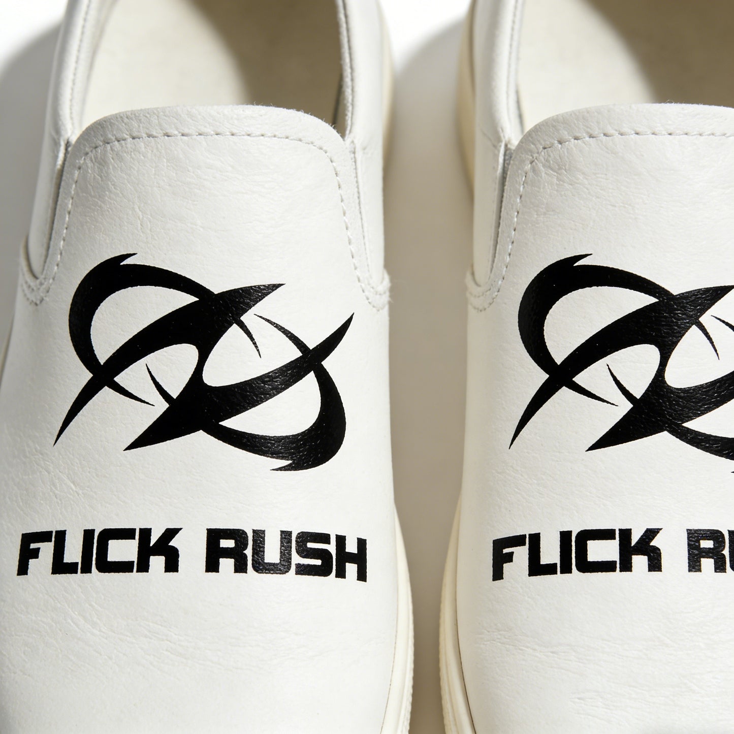 FLICK RUSH Trendy Slip-On Casual Shoes for Men and Women, Lightweight and Breathable Canvas Sneakers, Street Style White Shoes