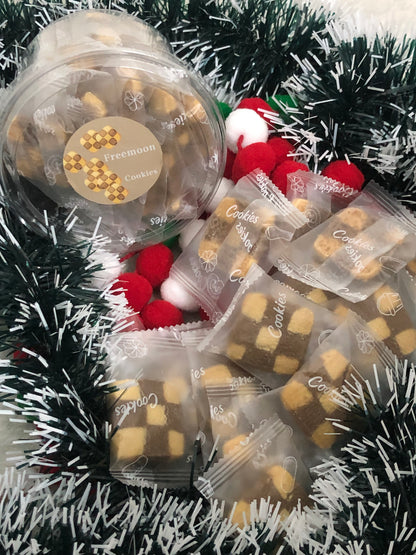 Freemoon Cookies 2lbs Assorted Flavors Fresh Baked Cookies - Handmade and Gourmet Cookies - Delectable and Made with Premium Ingredients - Cookie Gift Basket - Great Gift For All Occasions