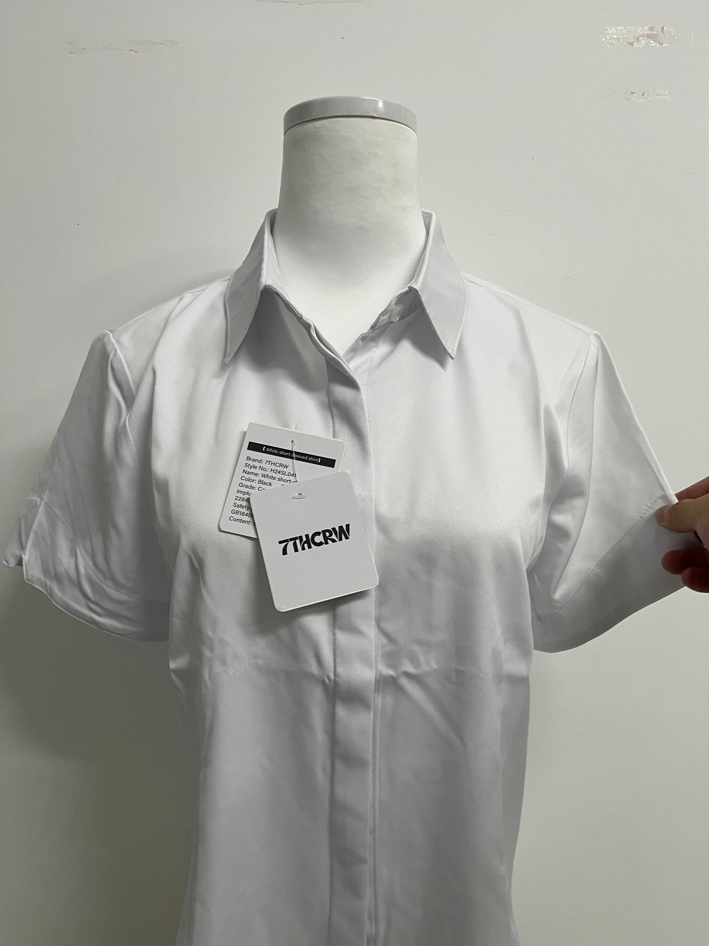 7THCRW Women's White Short-Sleeve Formal Shirt