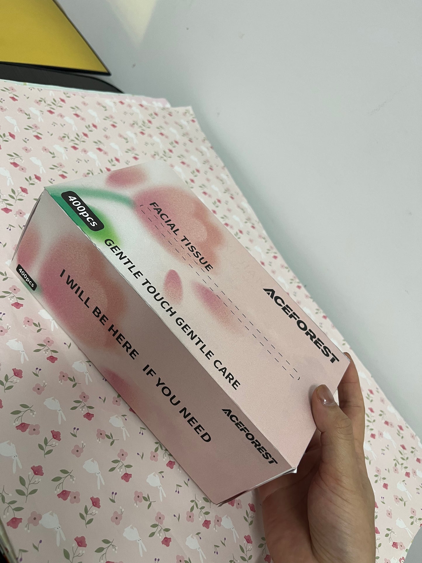 ACEFOREST Paper towels Facial Tissues 130 Per Box Size 7" X 6.9" 2 Ply, Great for Bathroom, Office, Store, School,Home, Kitchen, Or in Your Car & in Every Room