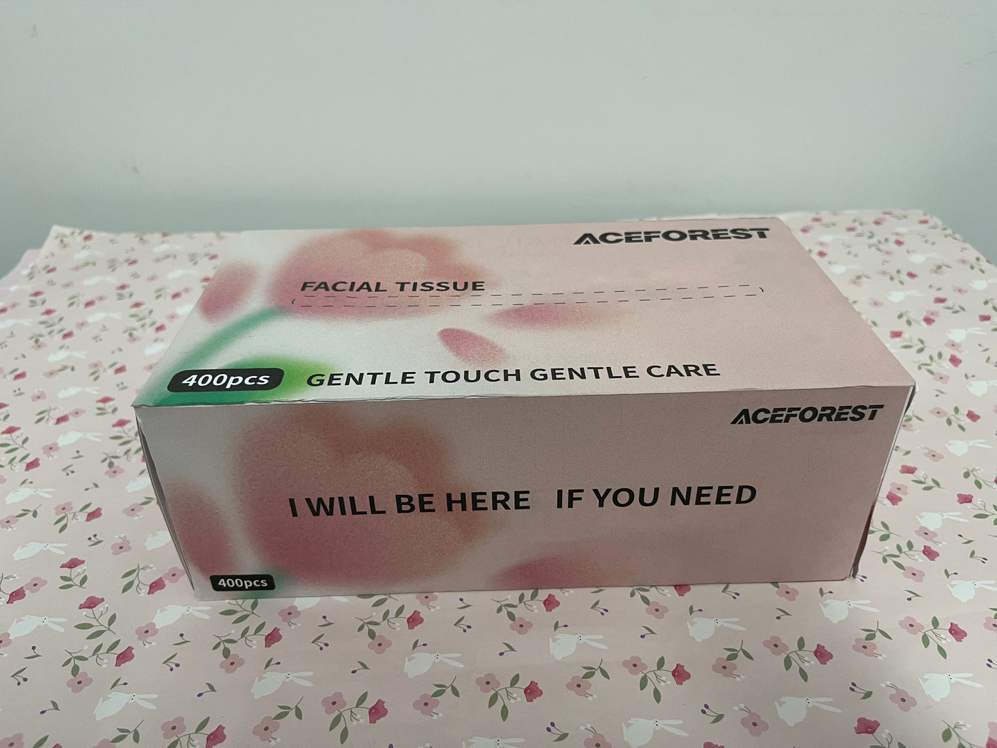 ACEFOREST Paper towels Facial Tissues 130 Per Box Size 7" X 6.9" 2 Ply, Great for Bathroom, Office, Store, School,Home, Kitchen, Or in Your Car & in Every Room