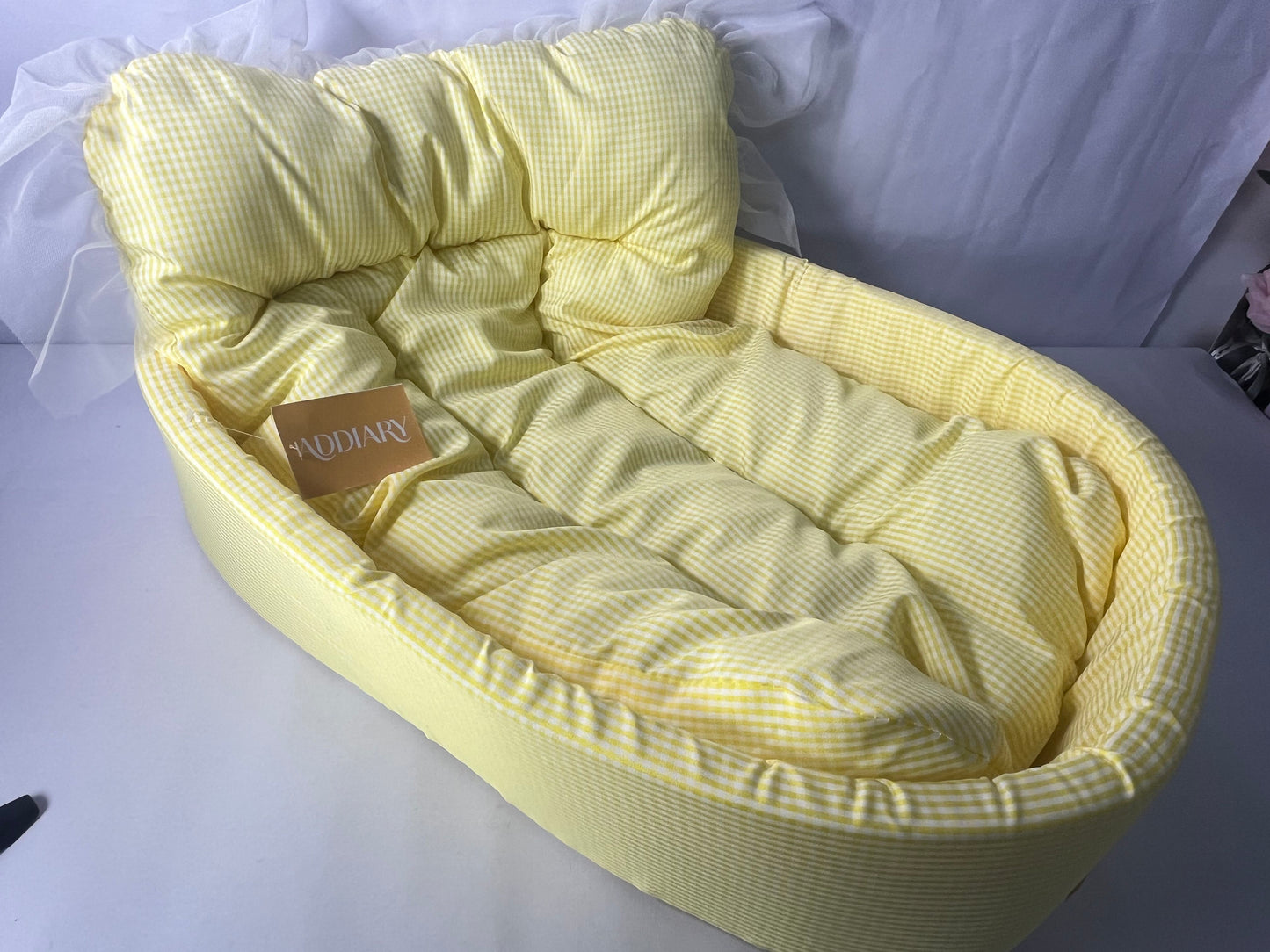 ADDIARY Pet furniture Cute Calming Pet Sofa with Washable, Anti-Slip & Water-Resistant Oxford Bottom