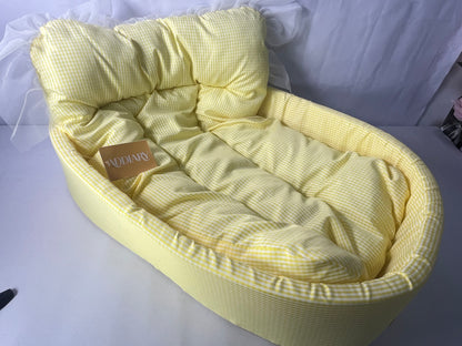 ADDIARY Pet furniture Cute Calming Pet Sofa with Washable, Anti-Slip & Water-Resistant Oxford Bottom