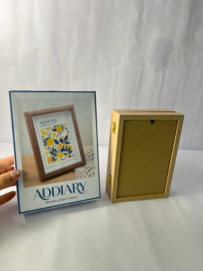 ADDIARY Picture frames 2Pcs Floating Frame, 7 x 5 Inch Natural Wood Pictures Frames for Pressed Flowers Standing Wall Hanging Picture Collection, Natural Wood
