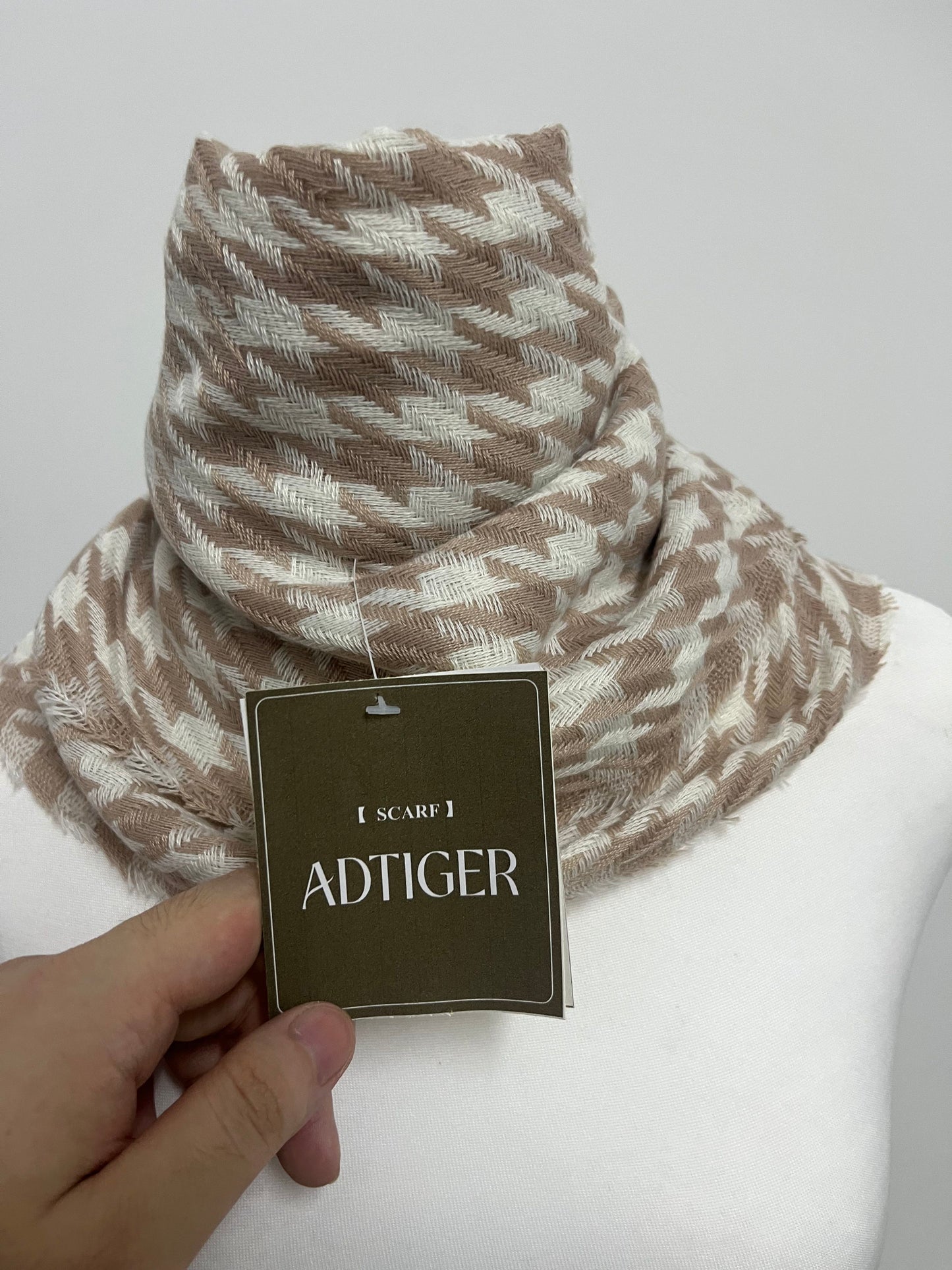 ADTIGER Houndstooth Scarfs Retro Fashion Textured Item for Autumn & Winter Outfits