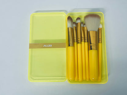 ALLBB Yellow Cosmetic Brush Set (7Pcs) - 2 Large Full-Face + 5 Small Detail Brushes, Soft Synthetic Bristles for Daily & Travel Use