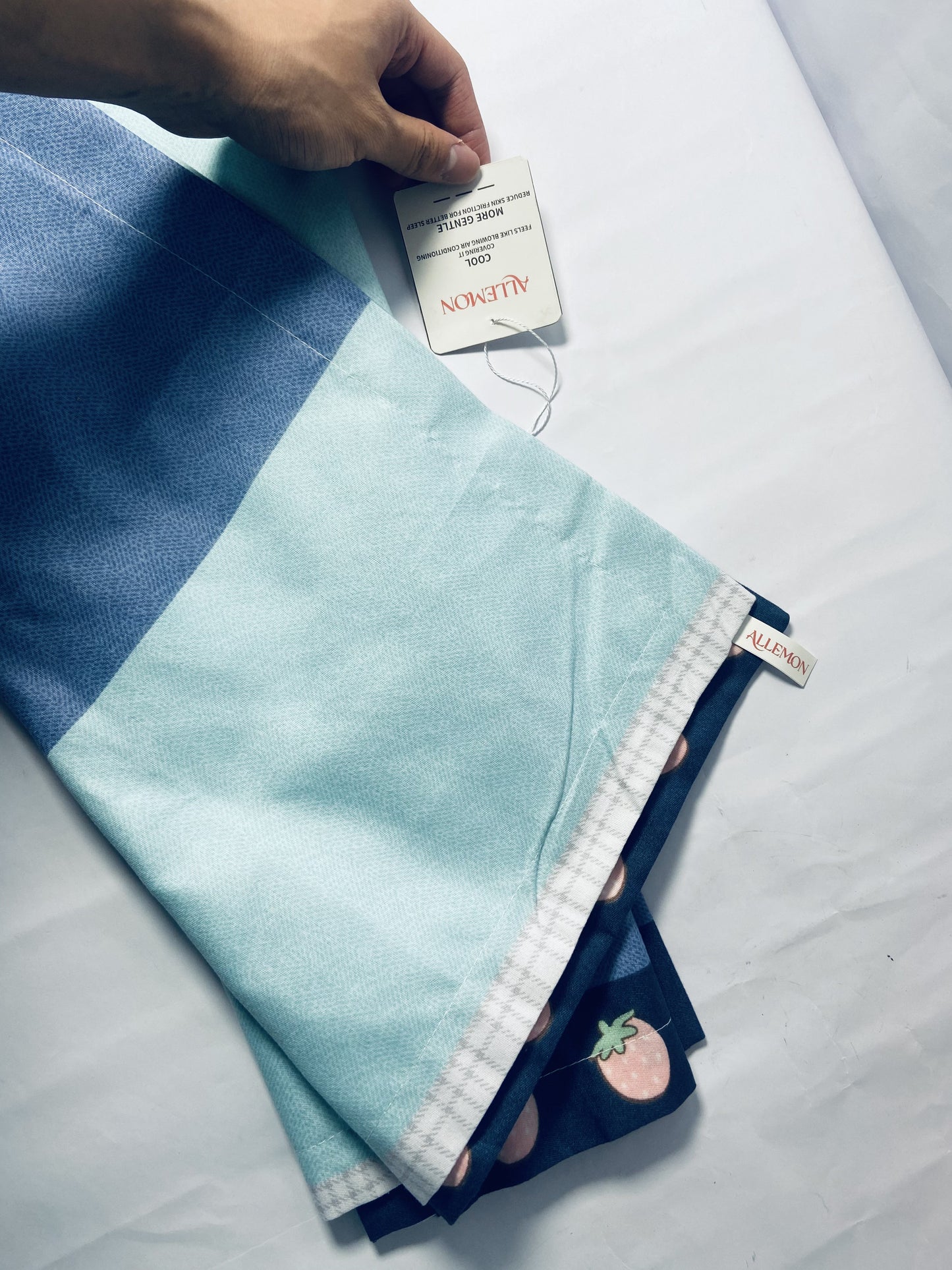ALLEMON Standard Pillow Sham Covers - Set of 2 - Premium 1800 Ultra-Soft Microfiber - Double Brushed - Stain & Fade Resistant - Bed Pillow Shams - Pillows Not Included (Set of 2,Coronet Blue)