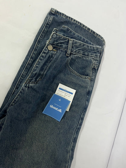 Aboutalk Denim pants Straight - Leg Jeans: The Perfect Blend of Classic and Comfort