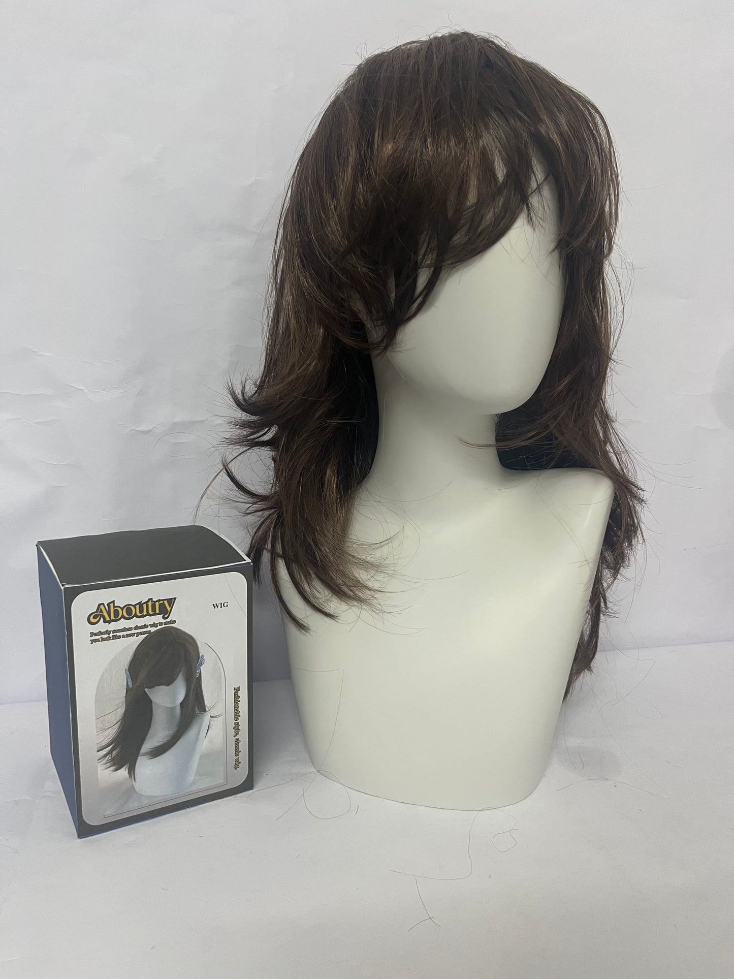 Aboutry Wigs Shaggy Layered Wig Shoulder Length Women's Wig with Hair Bangs Premium Synthetic Hair Wig for Women