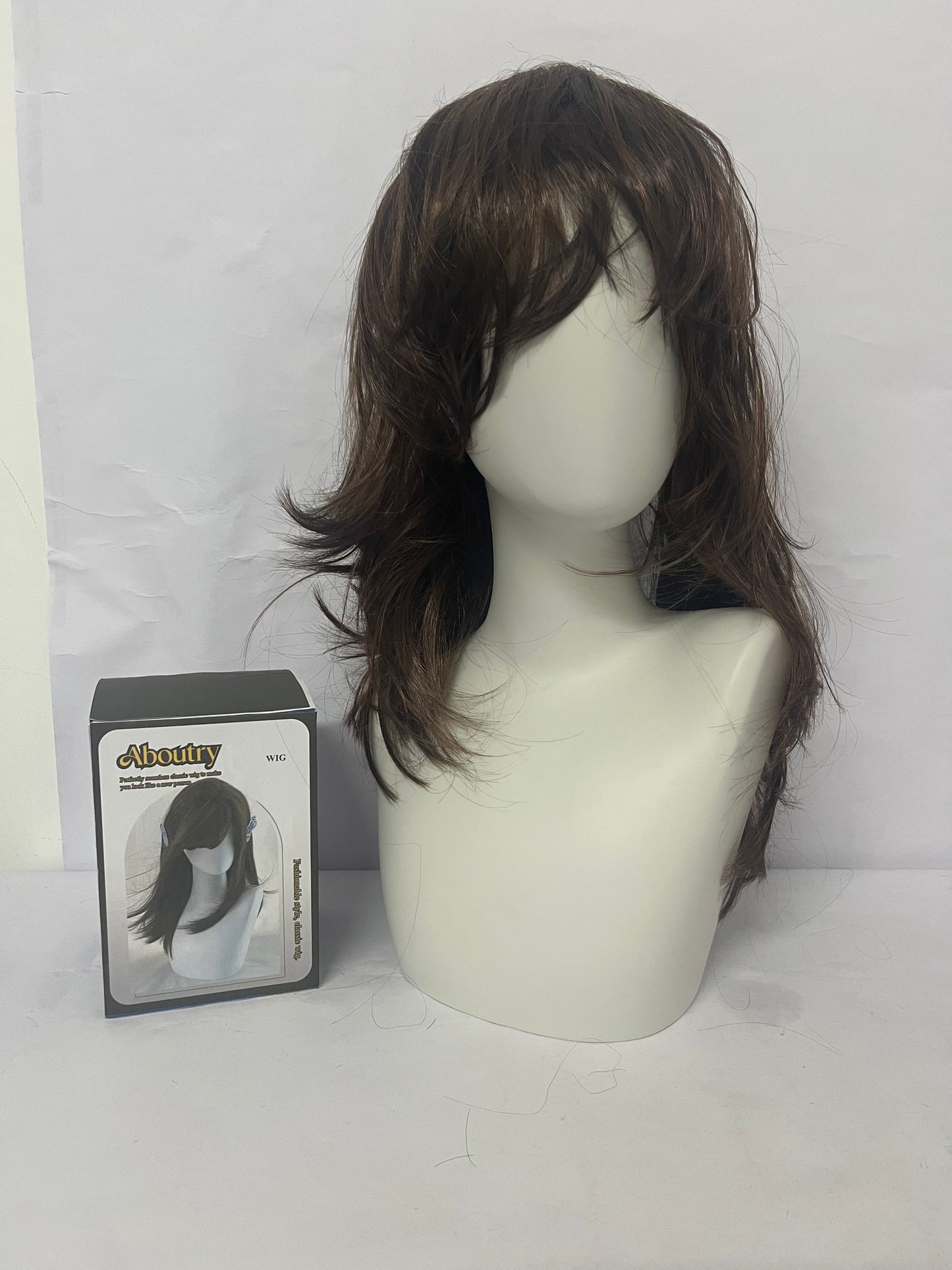 Aboutry Wigs Shaggy Layered Wig Shoulder Length Women's Wig with Hair Bangs Premium Synthetic Hair Wig for Women