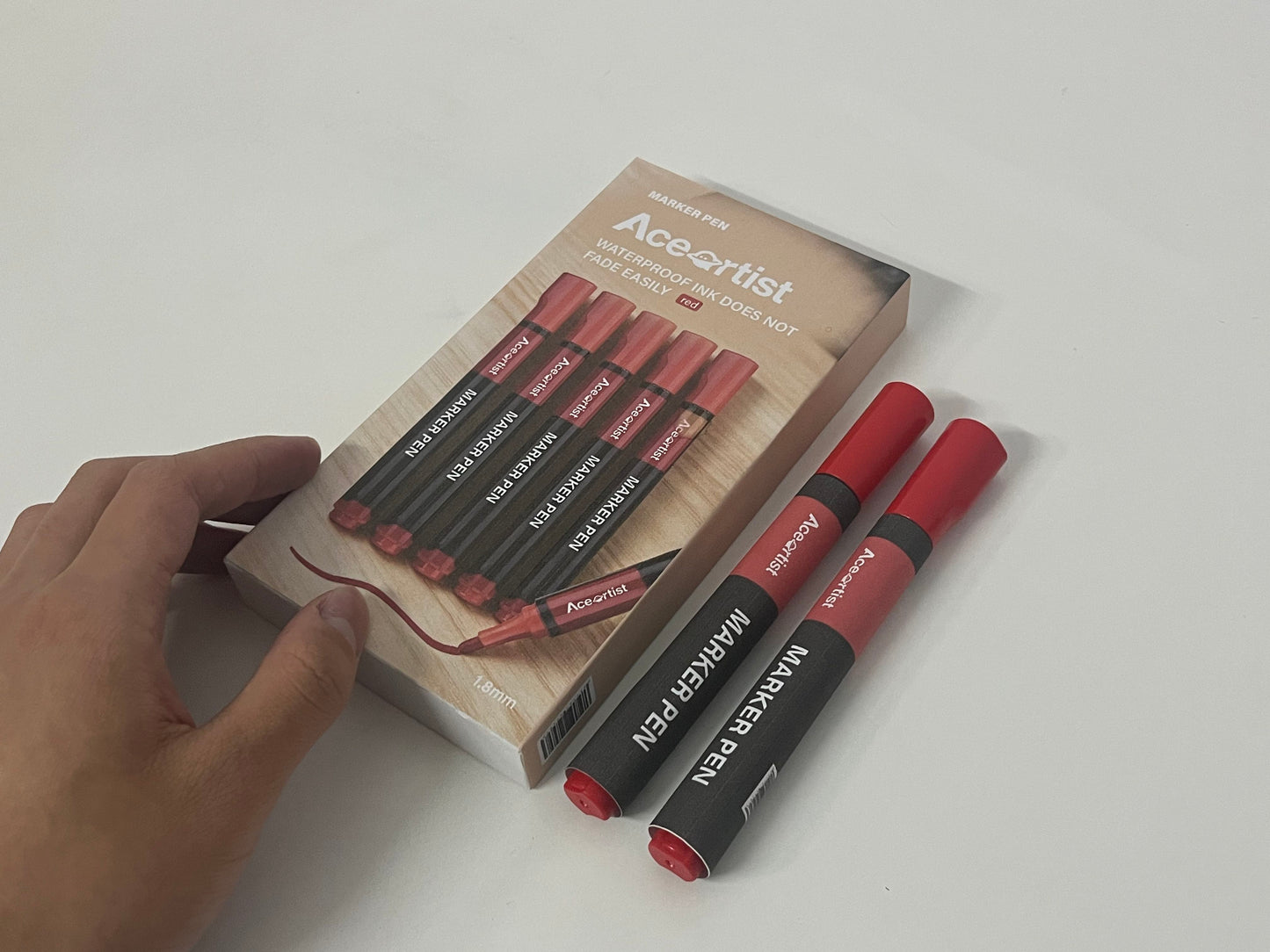 【Aceartist Waterproof Red Marker Pen】—— Reliable Writing Tool for Long-Lasting Marks