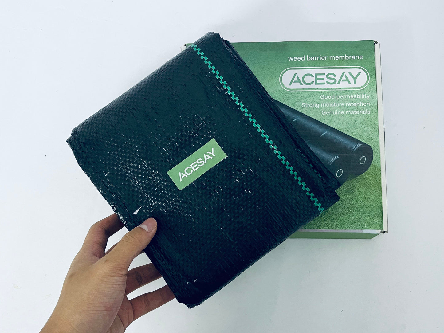 ACESAY Plastic sheeting for preventing weed growth Weed Barrier Membrane: Efficient Weed Control, Create a Breathable and Moisture-Retaining Growth Environment for Gardening Plants