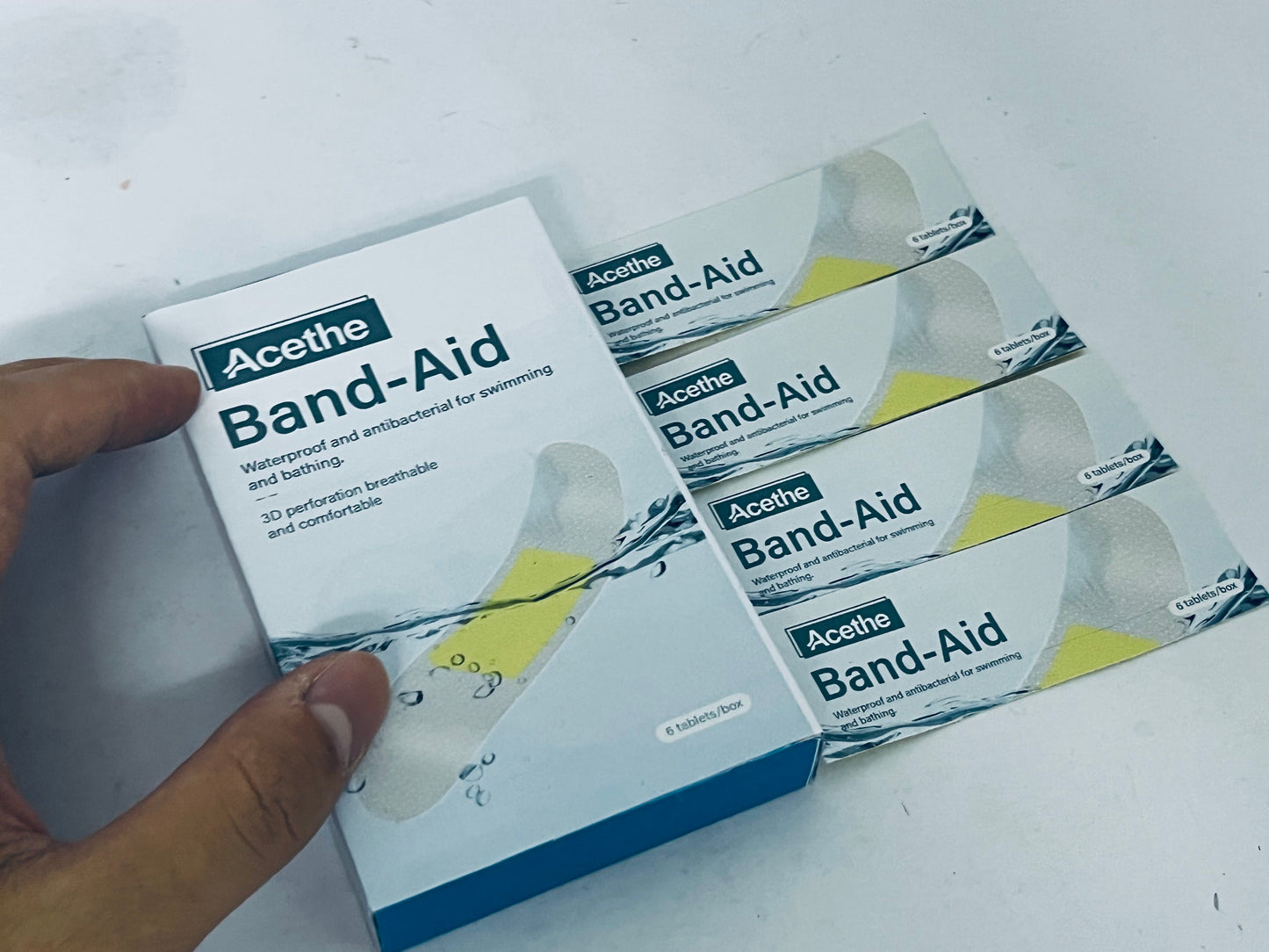 Acethe Waterproof Antibacterial Band-Aid, Designed for Swimming & Bathing | 3D Breathable & Comfortable Fit, Essential for Wound Protection