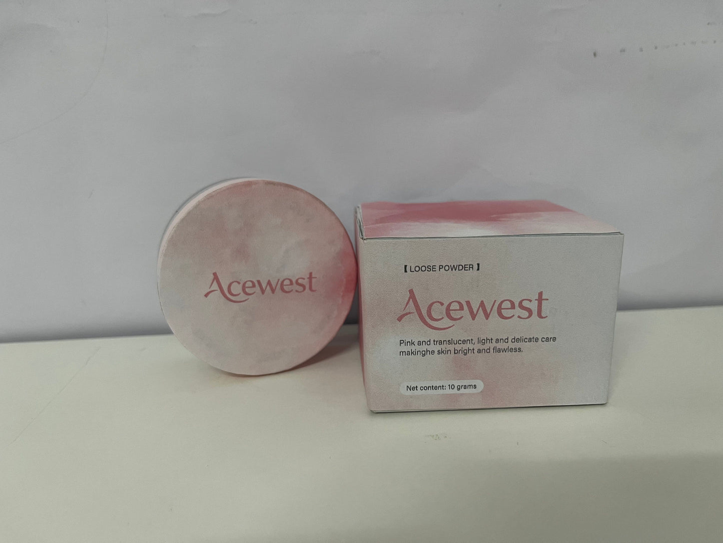 Acewest Loose Face Powder—— Light & Delicate Finish for Flawless Skin