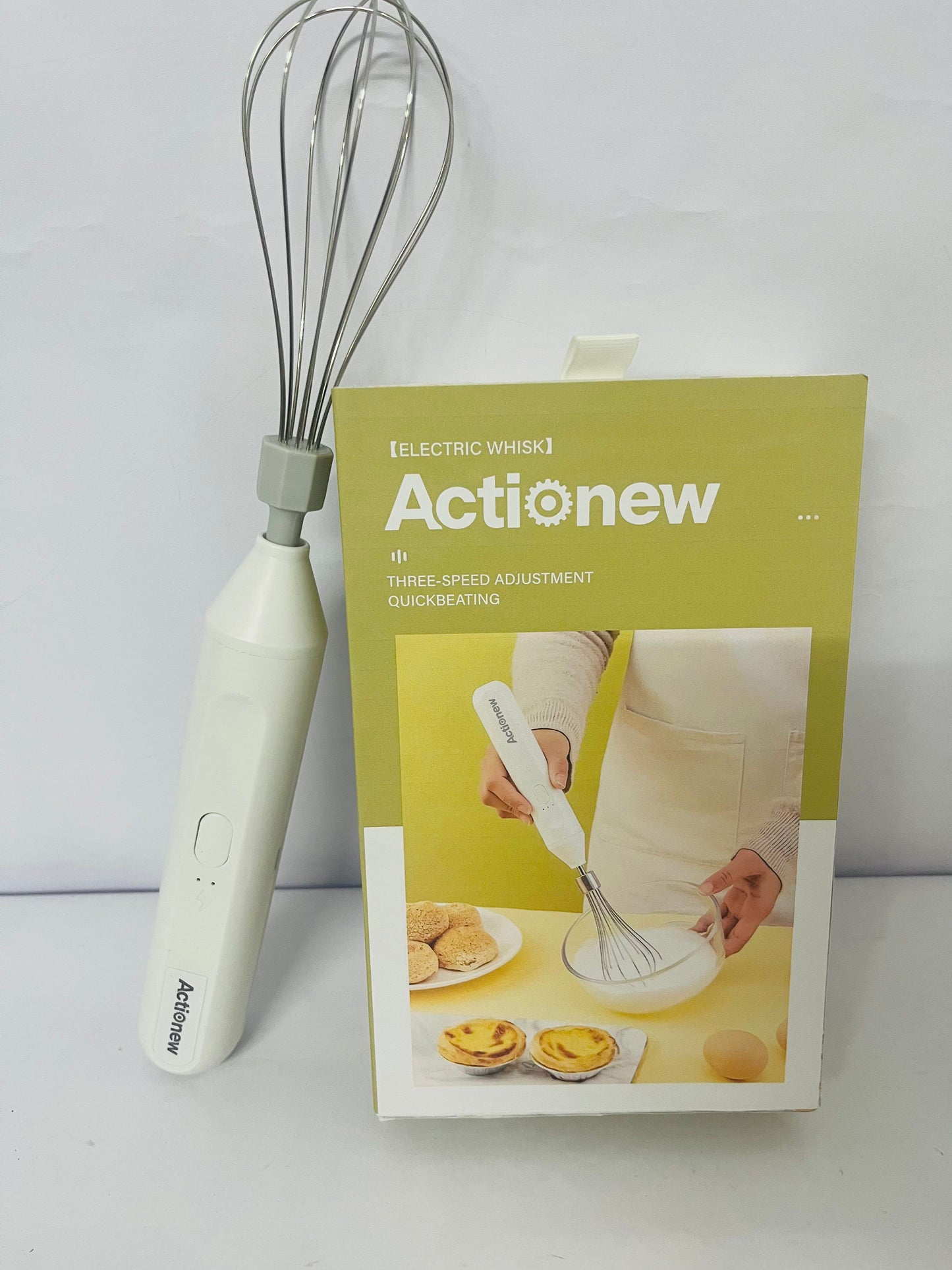 Actionew Powerful Milk Frother & Egg Beater - Powerful Electric Handheld Frother & Whisk for Coffee, Lattes, Cappuccino, Hot Chocolate & Coffee Creamer - Ultra Fast Foam Maker & Drink Mixer