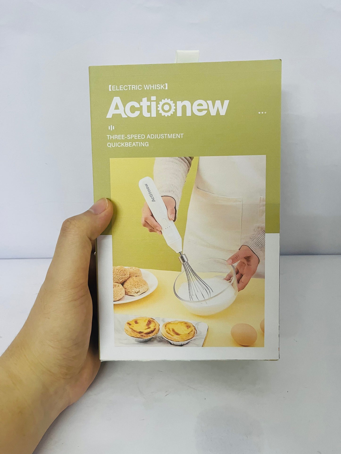 Actionew Powerful Milk Frother & Egg Beater - Powerful Electric Handheld Frother & Whisk for Coffee, Lattes, Cappuccino, Hot Chocolate & Coffee Creamer - Ultra Fast Foam Maker & Drink Mixer