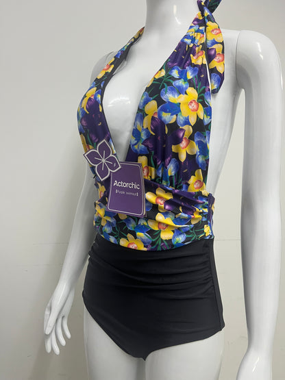 [Actorchic Swim suits]——Deep V Halter One-Piece Swimsuit - Tummy-Control Resort Swimwear