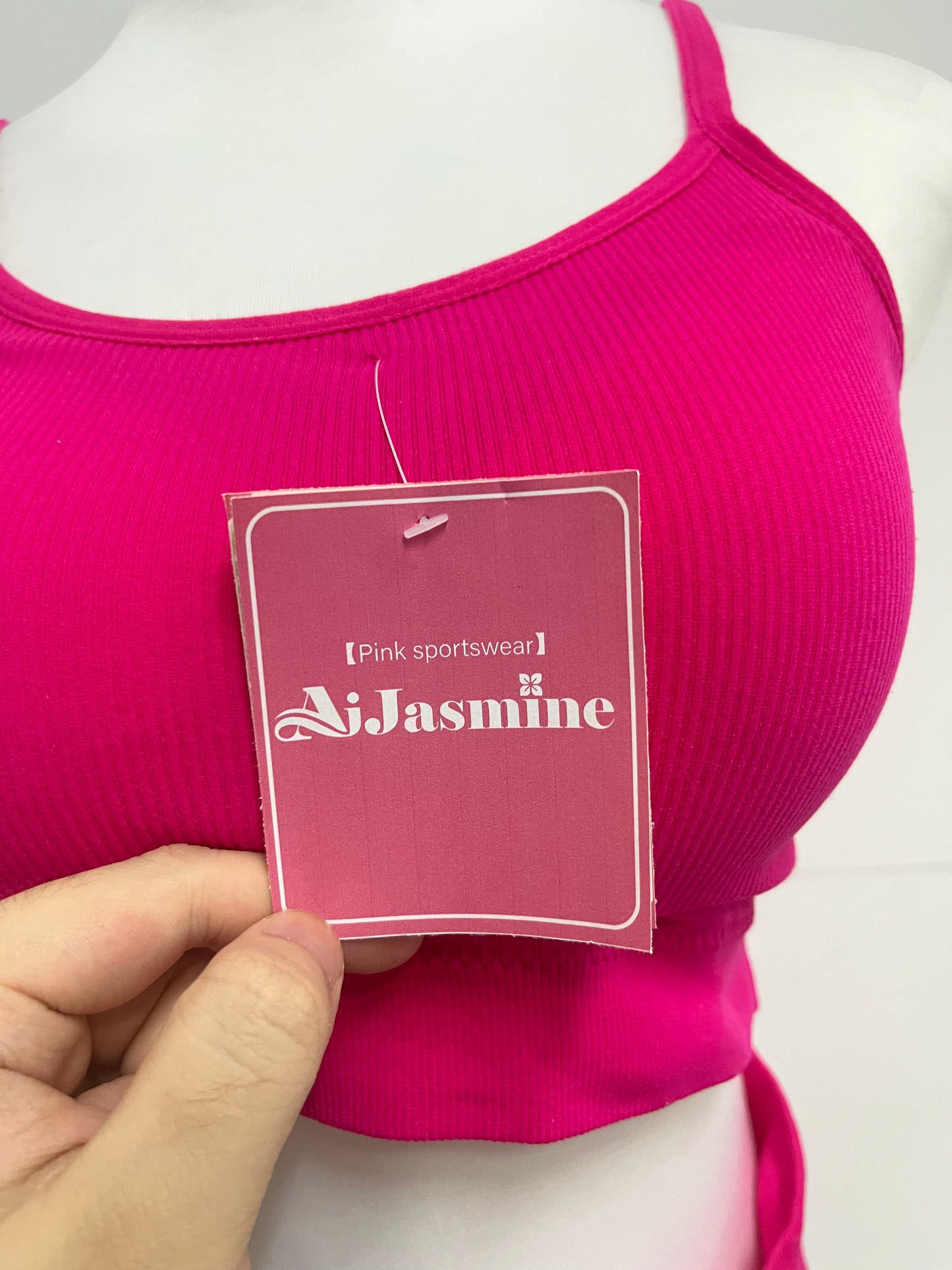 AiJasmine Pink Sportswear Set Skin-Friendly & Slim-Fitting Eye-Catching & Dynamic A Fashionable Choice for Sports and Daily Life
